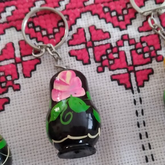 Vintage Handmade Wooden Keychain, Set of three, Made in Ukraine - Picture 2 of 3